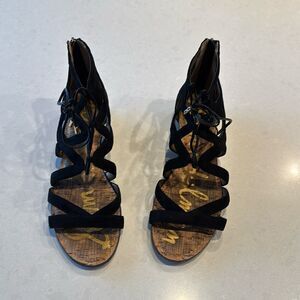 Sam edelman women’s sandals 8.5 black suede excellent condition versatile shoes.